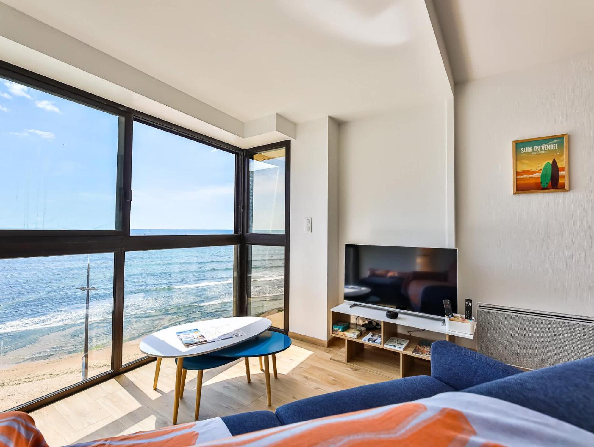 Appartement Au Pied De La Plage, Vue Imprenable Sur La Mer レ・サ​​ーブル・ドロンヌ エクステリア 写真